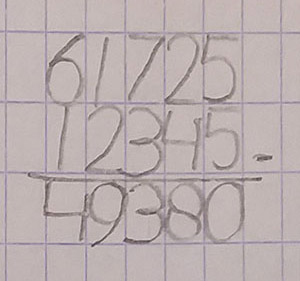 rekenschrift met ruitjes en aftreksom, cijfers uitgevuld tegen de randen van de hokjes geschreven